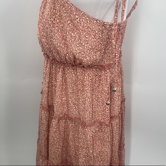 Pink Ruffled spaghetti strap Dress - Picture 3 of 8